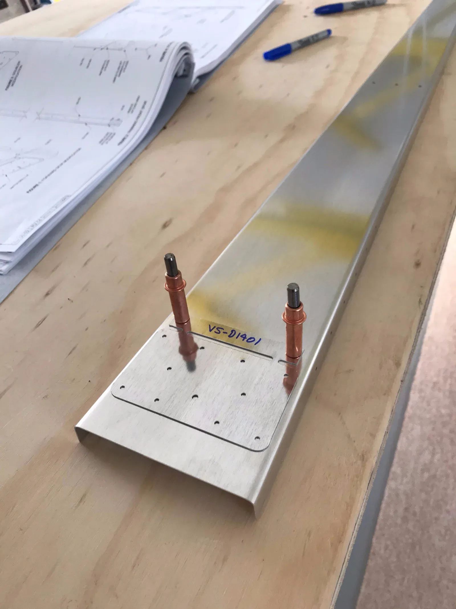 Vertical Stabiliser 06-02 to 06-03 - Construction begins
