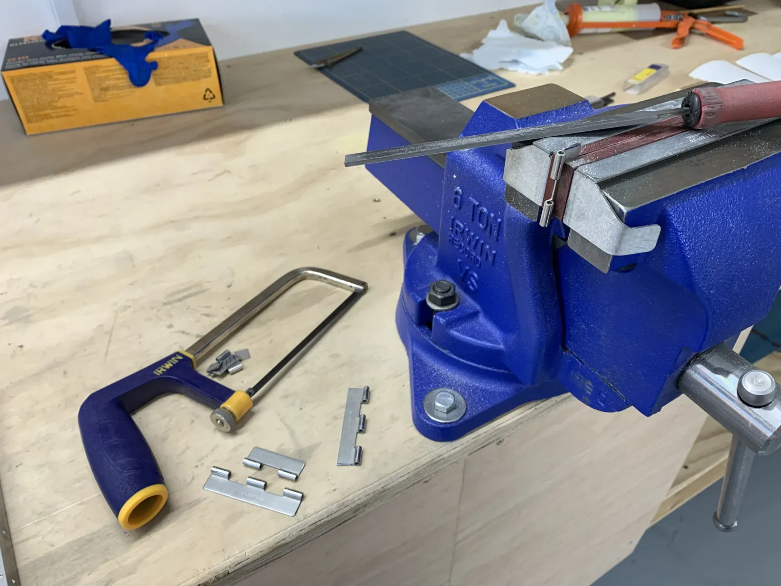 28-09 to 10 Vent Inlet Assembly & Battery Box Preparation