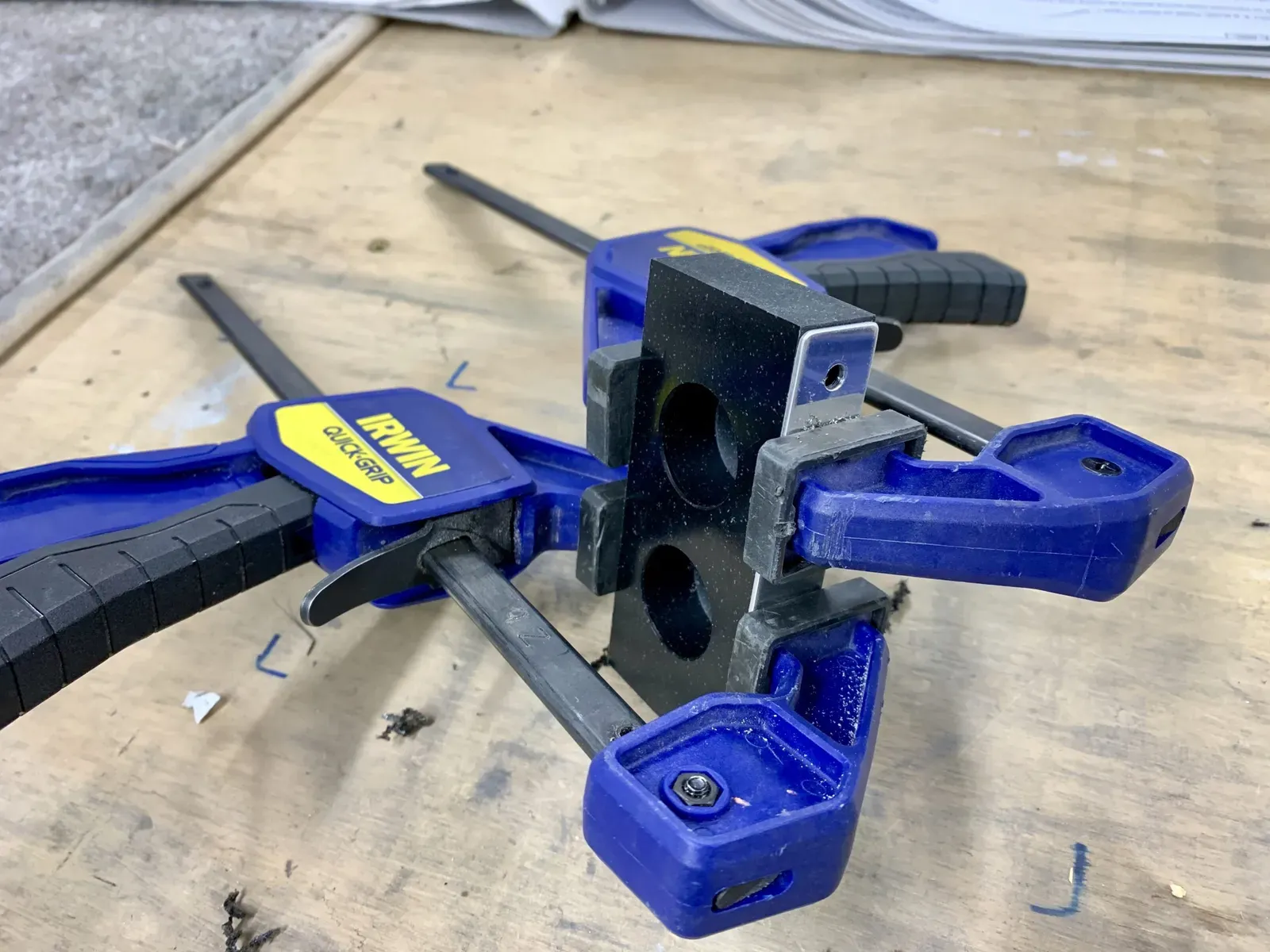 33-05, 06 and a bit of 10. Rudder Bearing Blocks, Reservoir & Flanged Couplings