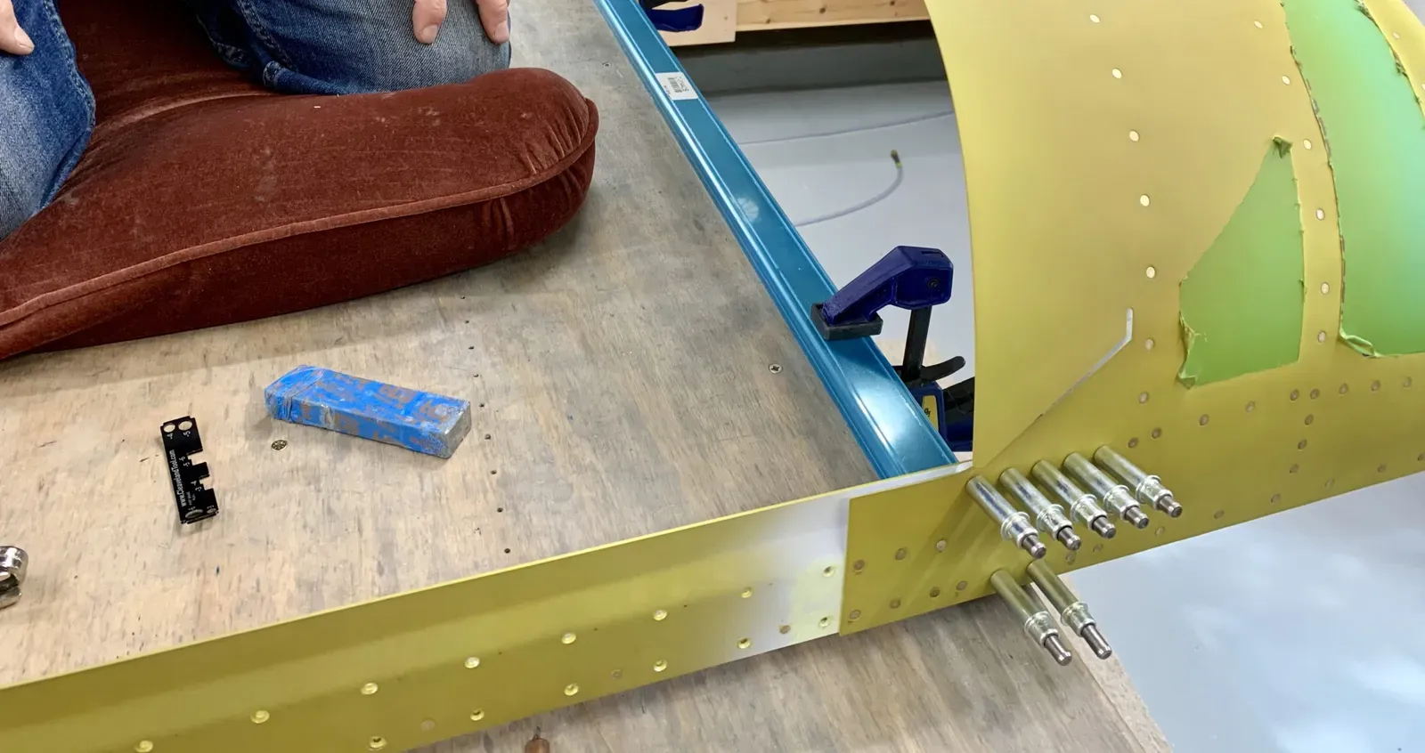 38-18 to 19 Attaching Rails & Aft Canopy Frame Assembly