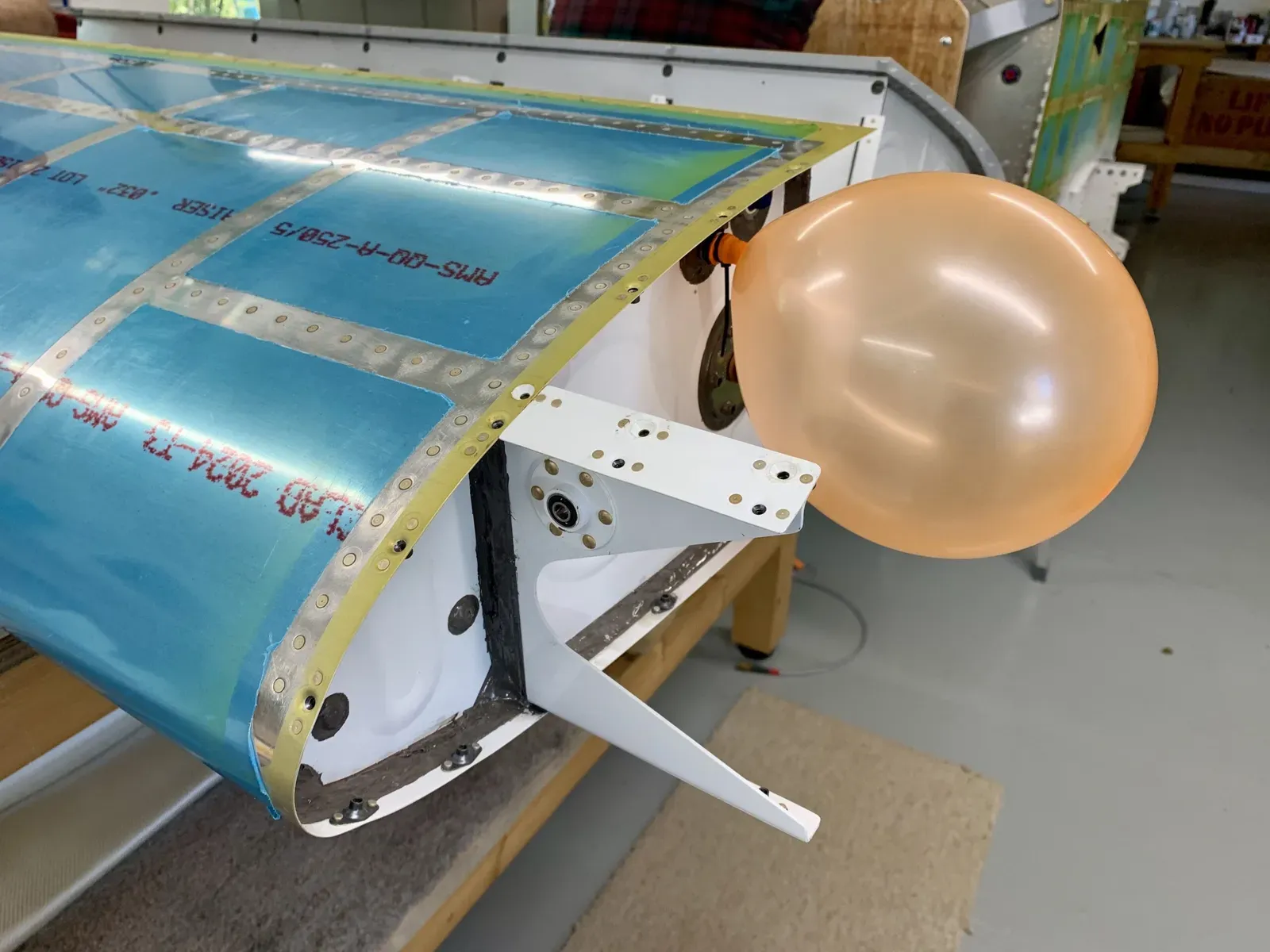 18-09 Wing Tank Leak Test!