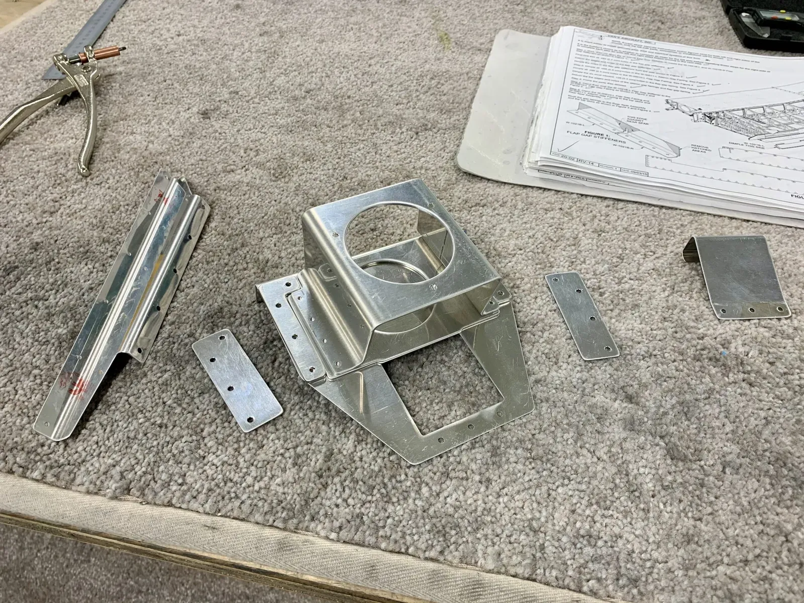 20-03 & 05-06 ADAHRS Mounting & Lower Skin Preparation