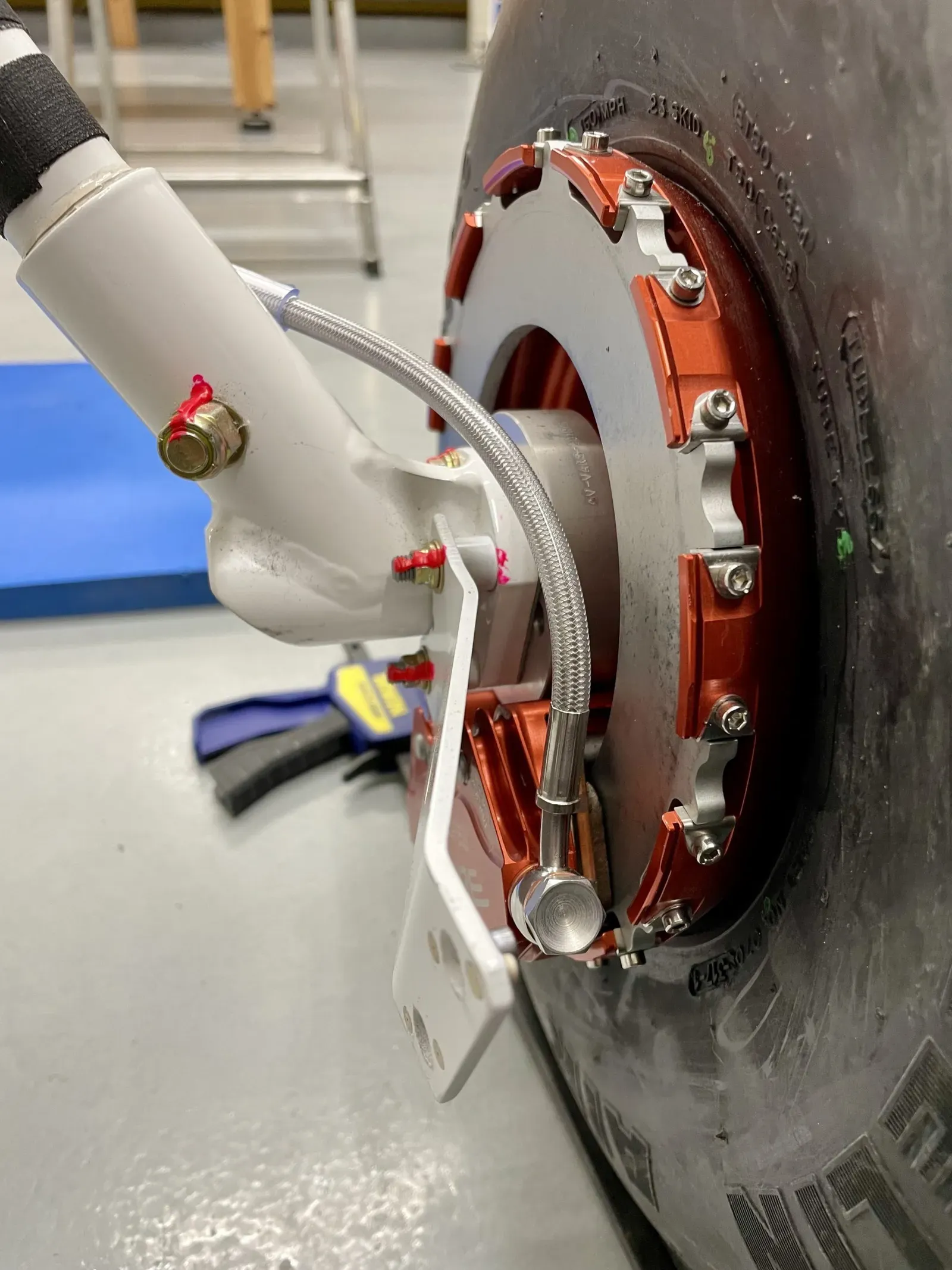 40B - Gear Leg Hoses