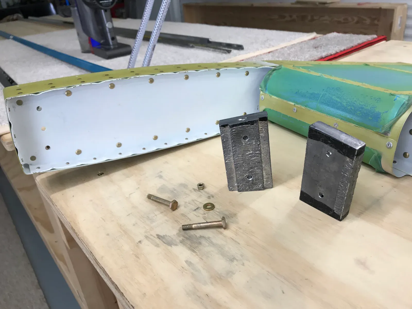 Counterweights 09-26 - Elevators Finished!