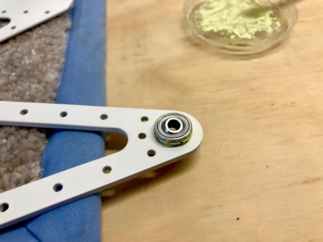 15-02 Riveting Aileron Brackets